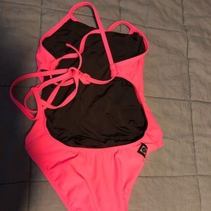 Size 30 Jolyn tie-back